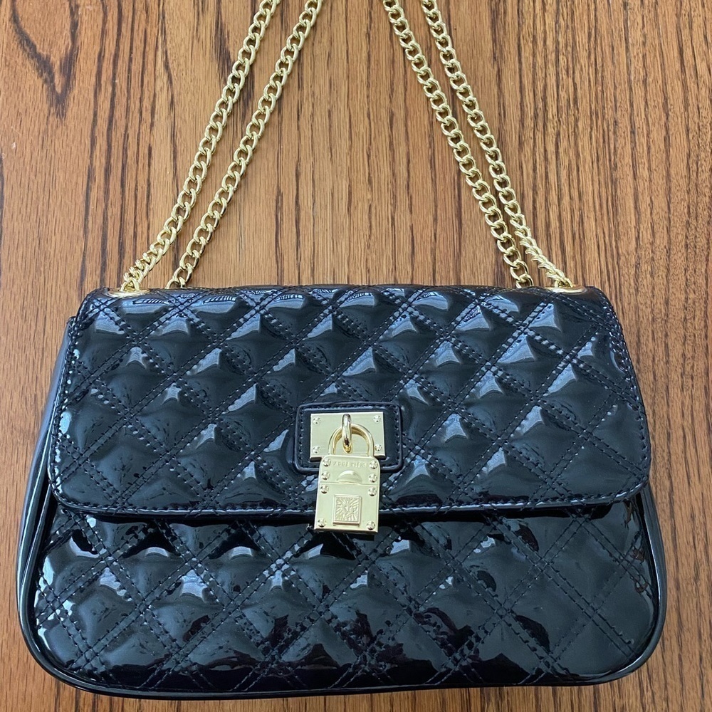 Anne Klein Black Quilted Patent Shoulder Bag Gold Tone Hardware - Picture 2 of 8